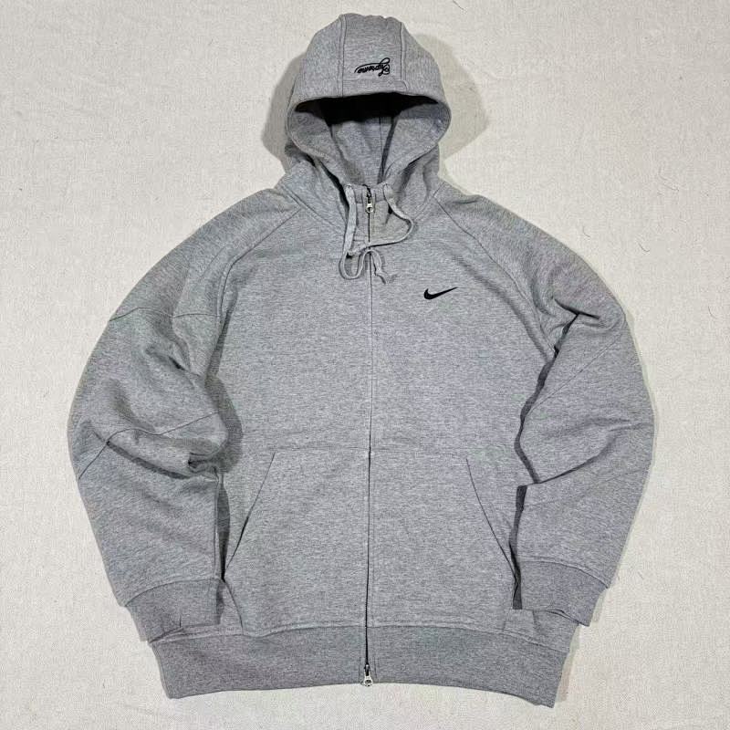 NIKE HOODIES (10)