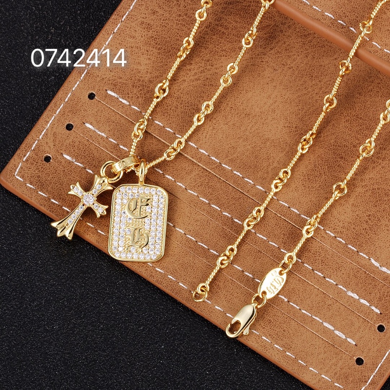 CHROME HEARTS (39)