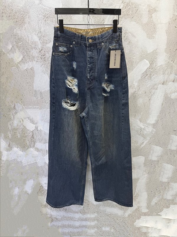 BALENCIAGA (122)