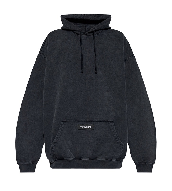 VETEMENTS (272)