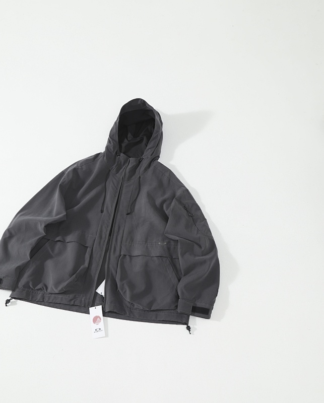 BALENCIAGA (359)
