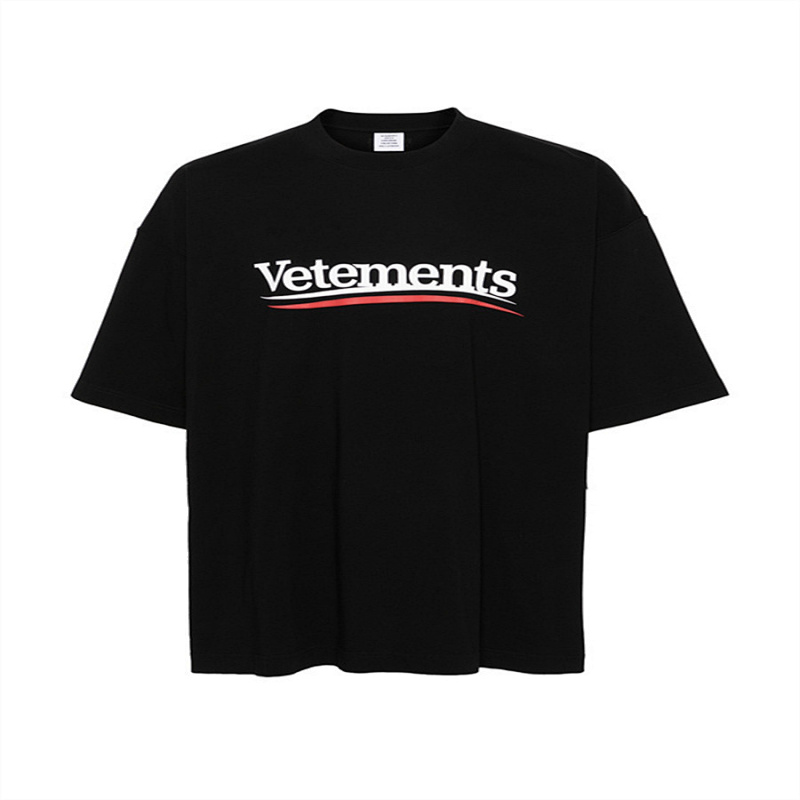 VETEMENTS (349)