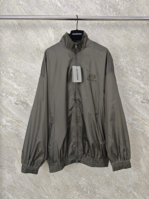 BALENCIAGA (380)