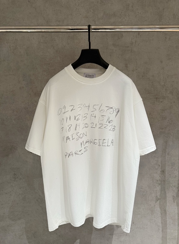 MAISON MARGIELA (75)