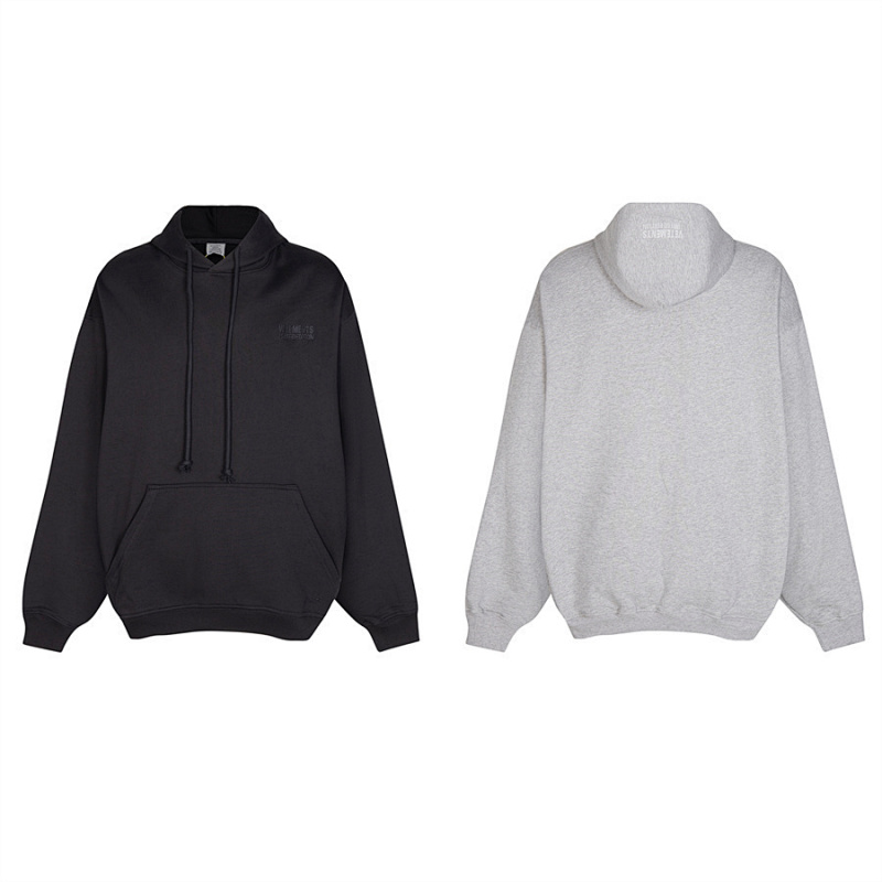 VETEMENTS (319)