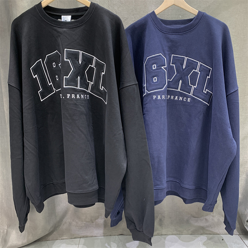 VETEMENTS SWEATSHIRTS (4)