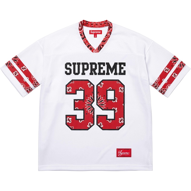 SUPREME (372)
