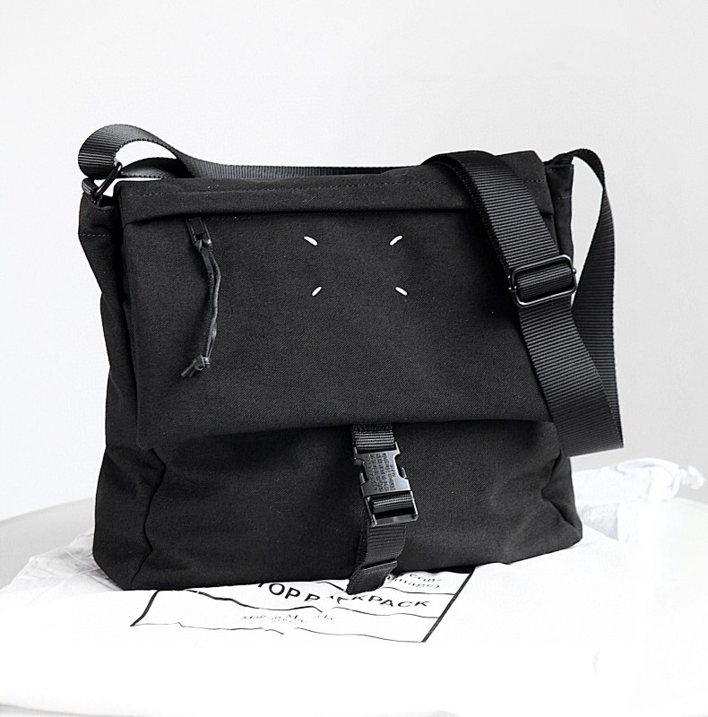 MAISON MARGIELA (182)