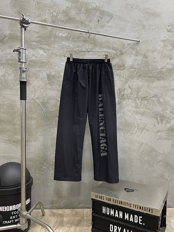 BALENCIAGA (593)