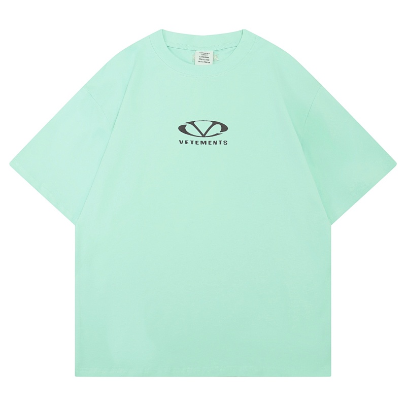 VETEMENTS (112)