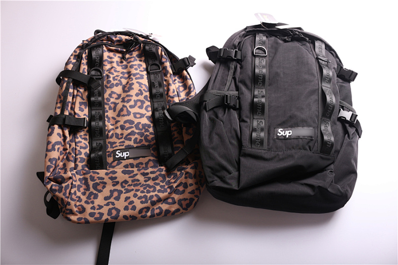SUPREME BACKPACKS (3)