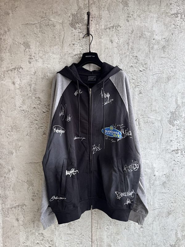 BALENCIAGA (155)