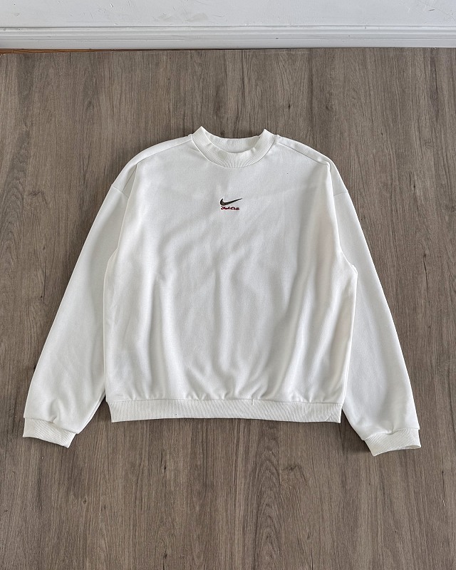 NIKE SNEAKERS (20)