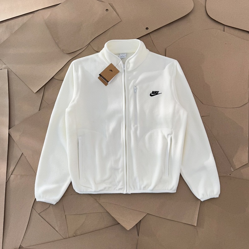 NIKE SNEAKERS (83)
