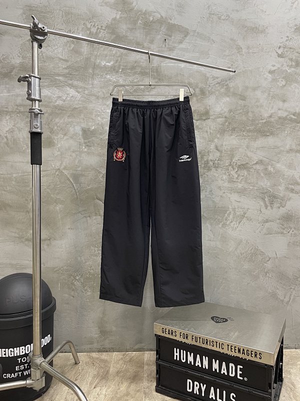 BALENCIAGA (595)