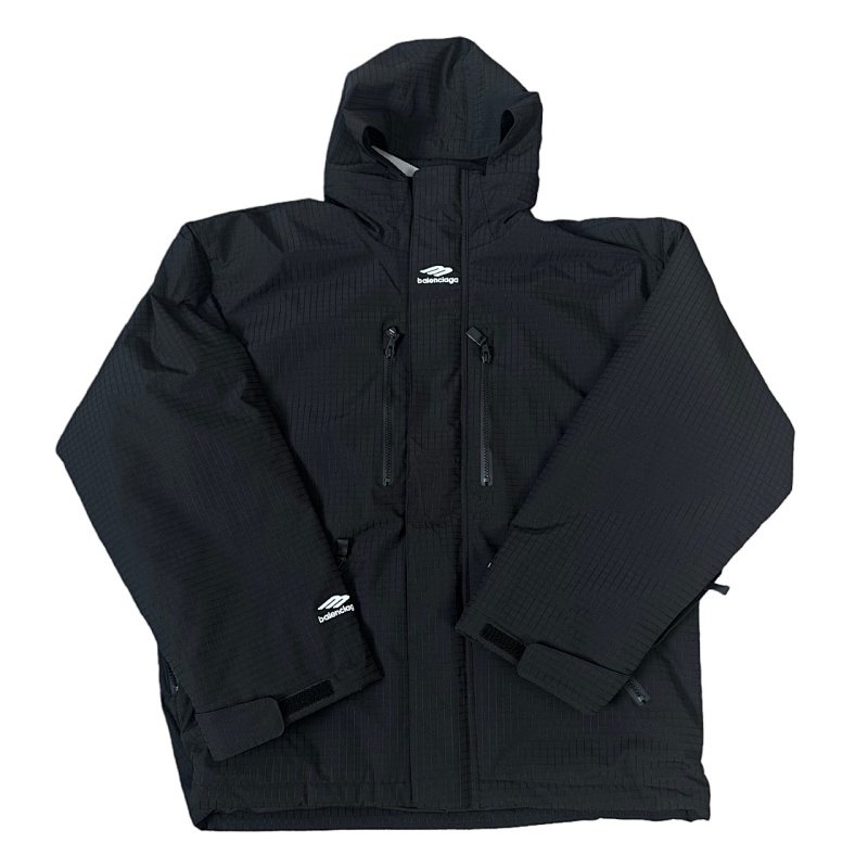 BALENCIAGA (325)