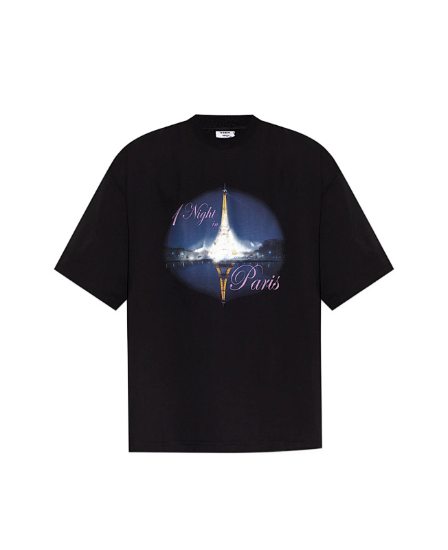 VETEMENTS (147)