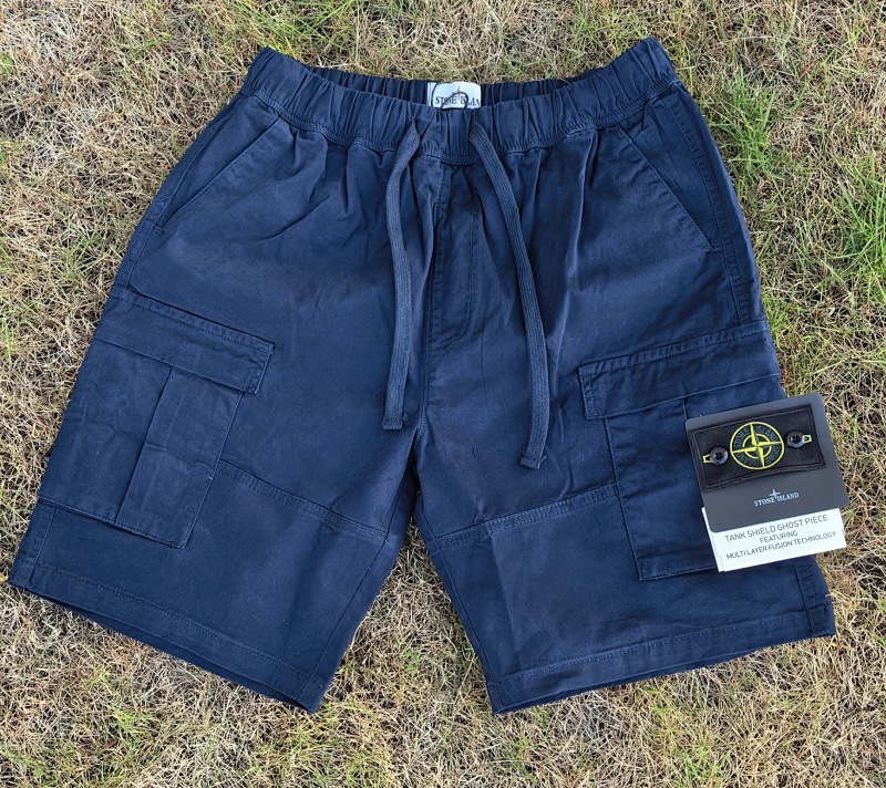 STONE ISLAND (51)