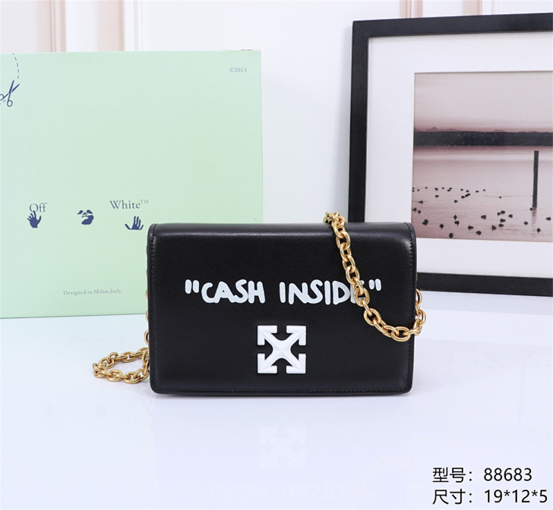 OFF WHITE (651)