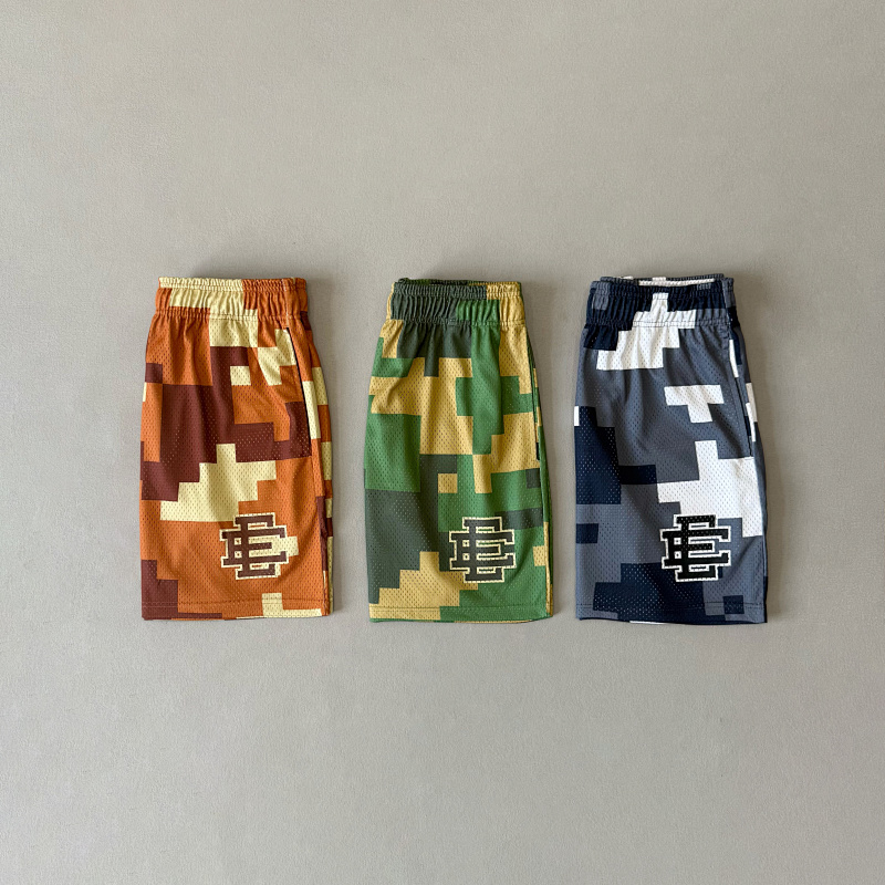 ERIC EMANUEL SHORTS (23)