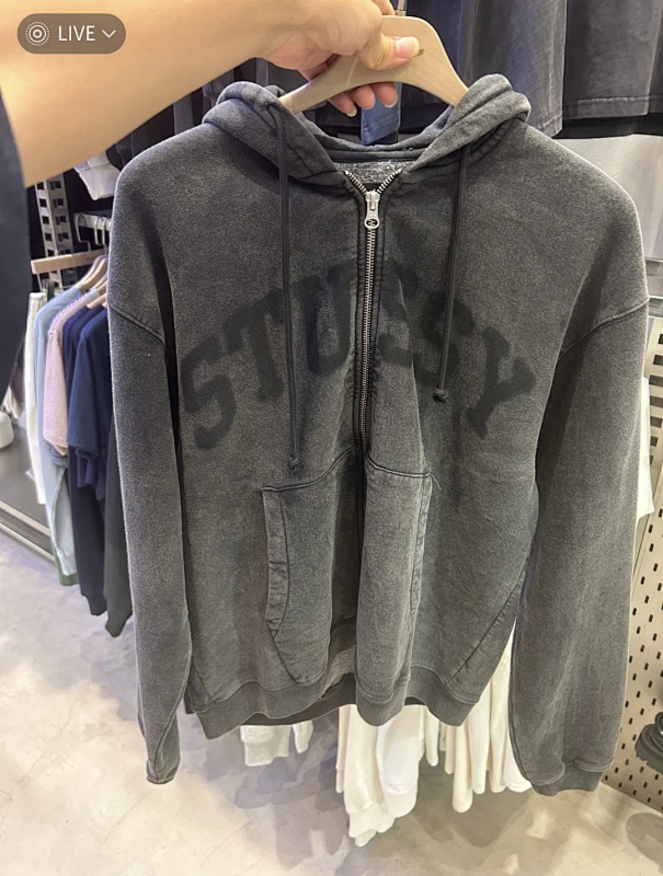 STUSSY HOODIES (4)