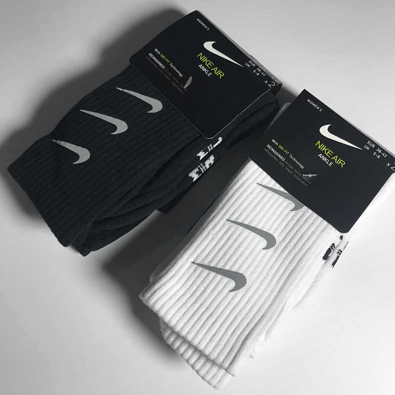 OTHER SOCKS (135)