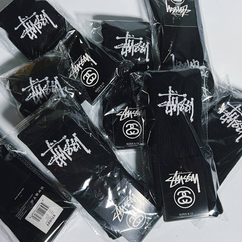 STUSSY SOCKS (7)
