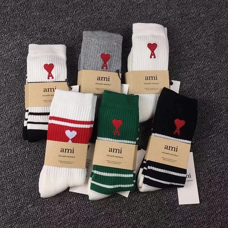 AMI SOCKS (10)