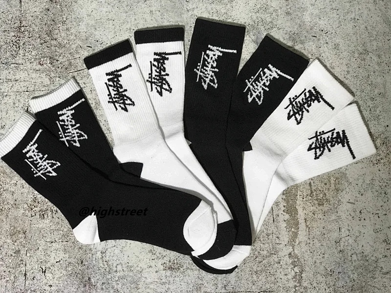 STUSSY SOCKS (8)