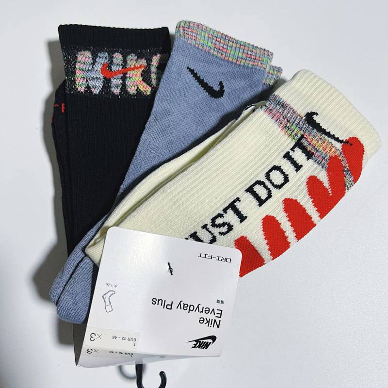 OTHER SOCKS (87)