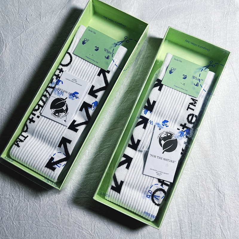 OFF WHITE SOCKS (14)