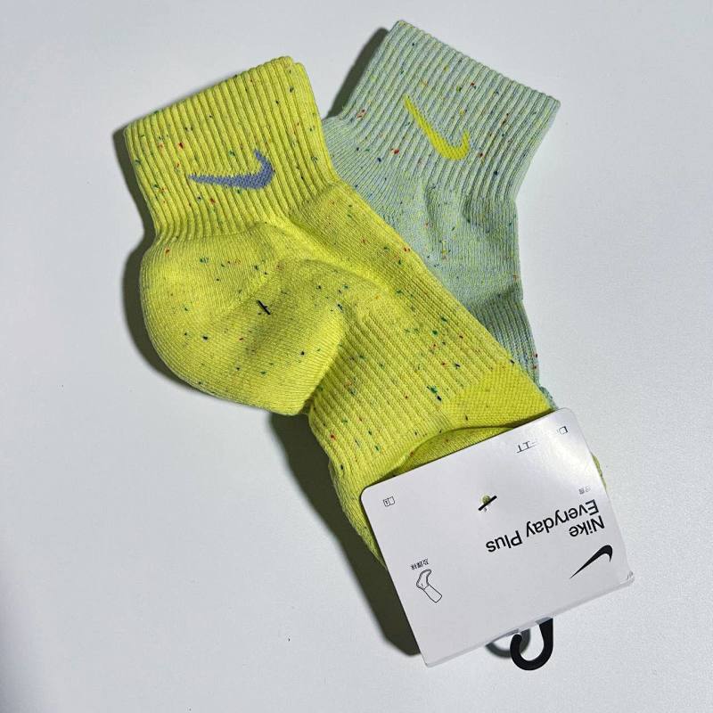 OTHER SOCKS (89)