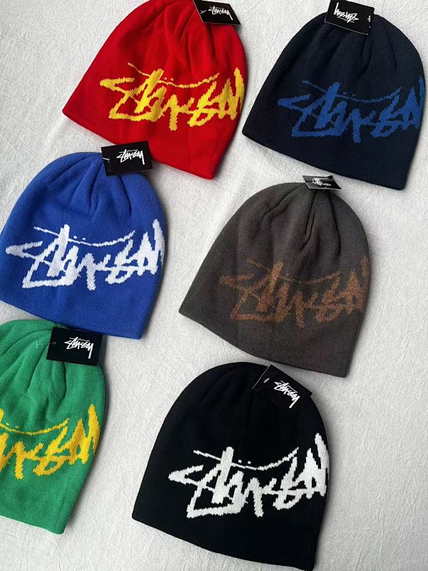 STUSSY SOCKS (9)