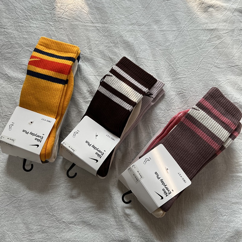 OTHER SOCKS (65)
