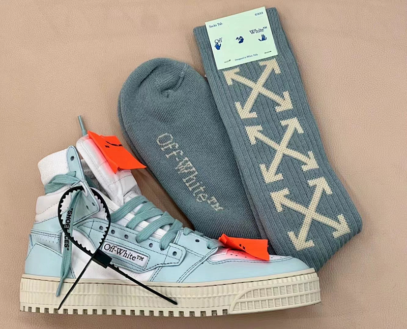 OFF WHITE SOCKS (16)