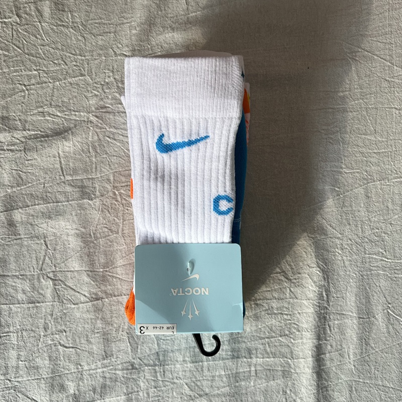 OTHER SOCKS (69)