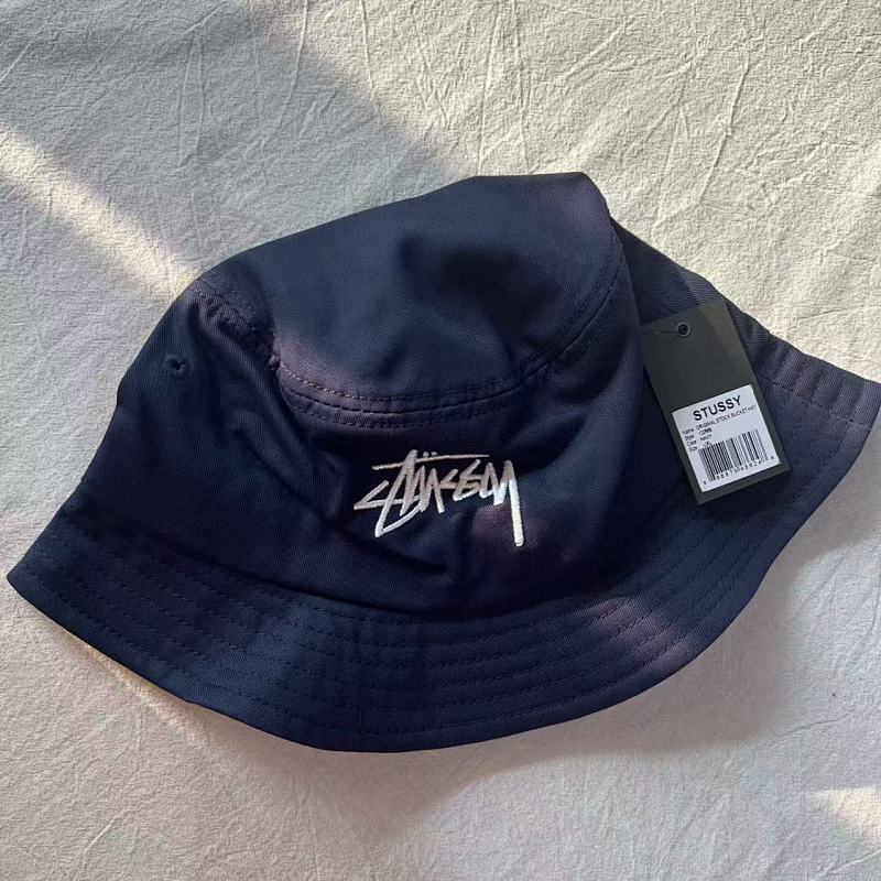 STUSSY SOCKS (10)
