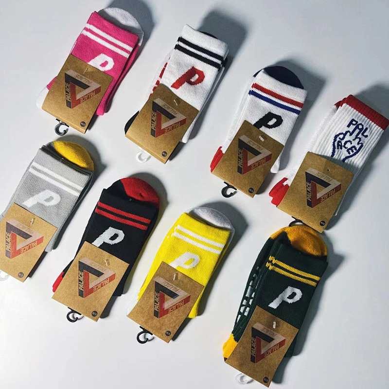 SUPREME SOCKS (32)