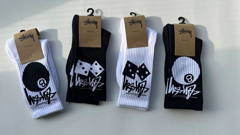 STUSSY SOCKS (15)