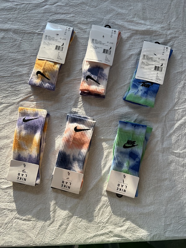 OTHER SOCKS (111)