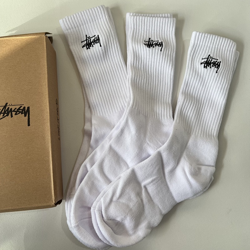 STUSSY SOCKS (19)