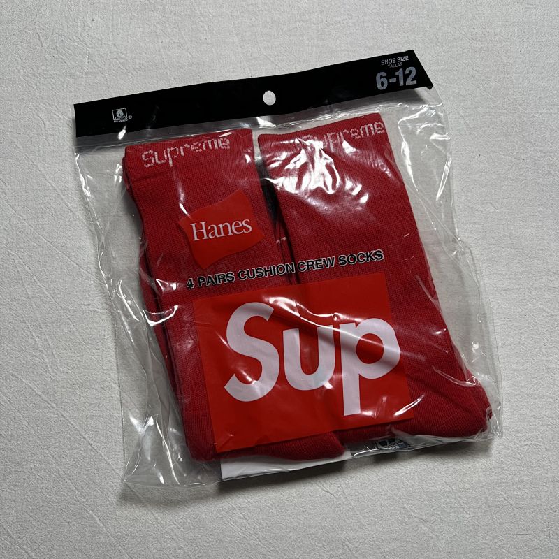 SUPREME SOCKS (34)
