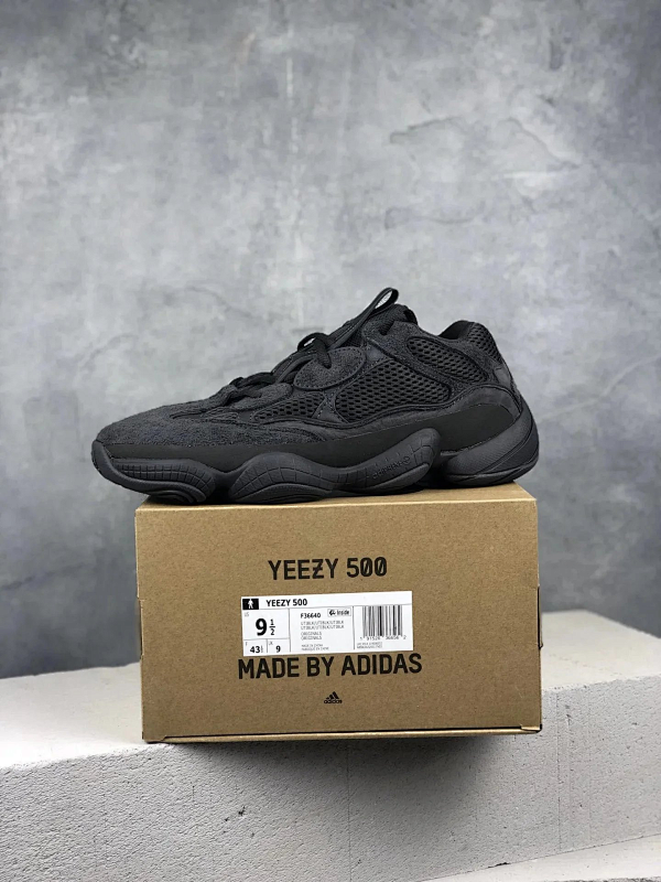 YEEZY 500 (4)