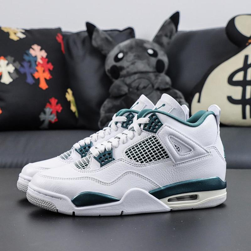 NIKE JORDAN 4 (80)