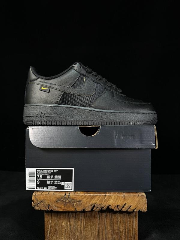 NIKE AIR FORCE 1 (56)
