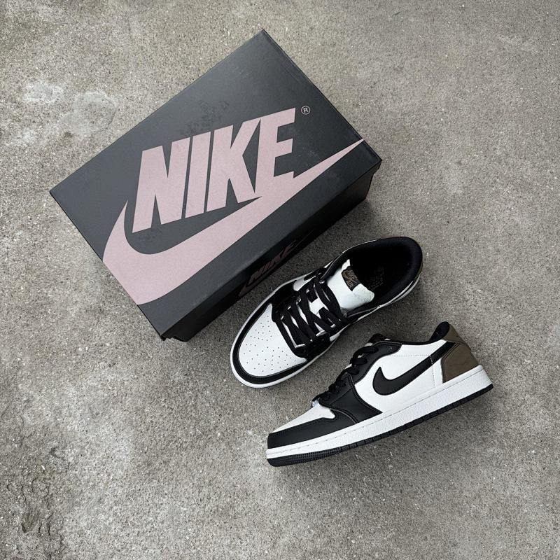 NIKE JORDAN 1 (159)