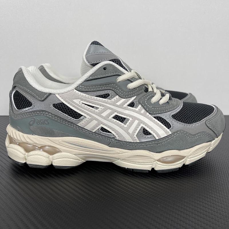 ASICS SHOES (43)