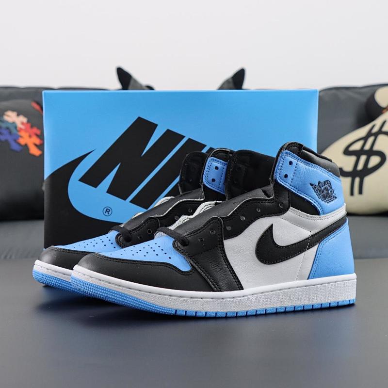 NIKE JORDAN 1 (577)