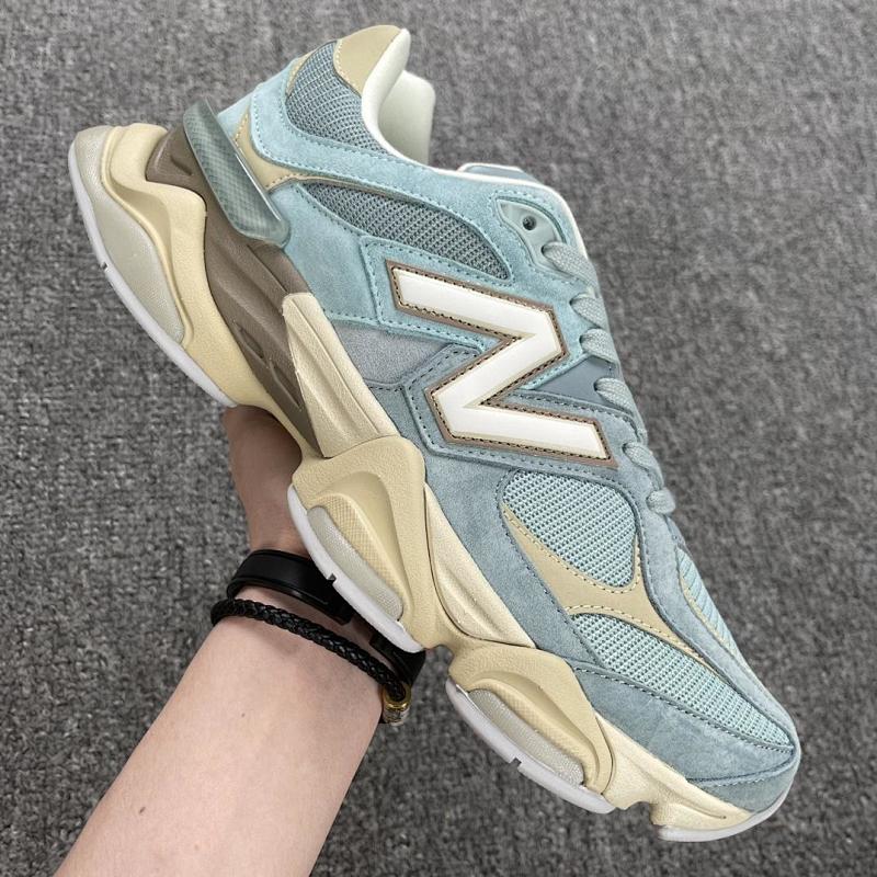 NEW BALANCE 9060 (153)