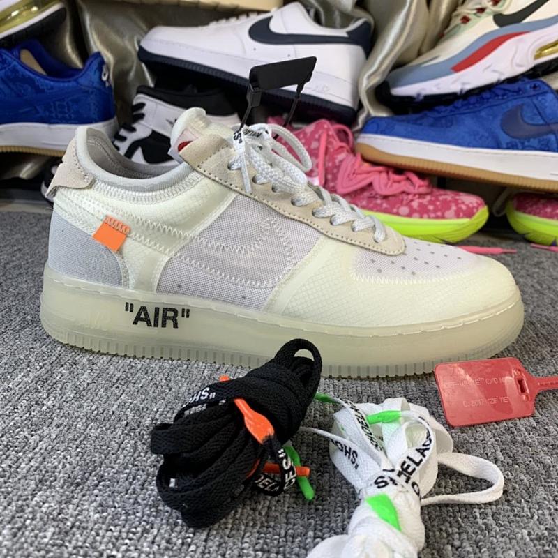 NIKE AIR FORCE 1 (539)